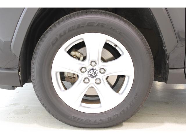 ＲＡＶ４ ハイブリッドＸ　サンルーフ／純正９インチナビ／地デジ／バックカメラ／レーダークルーズコントロール／ＬＥＤヘッドライト／フロントフォグライト／衝突軽減ブレーキ／純正１７インチＡＷ／ＥＴＣ／障害物センサー／電動格納ミラー（26枚目）