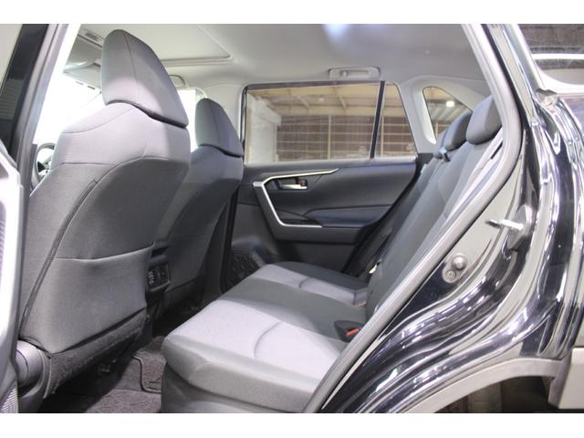 ＲＡＶ４ ハイブリッドＸ　サンルーフ／純正９インチナビ／地デジ／バックカメラ／レーダークルーズコントロール／ＬＥＤヘッドライト／フロントフォグライト／衝突軽減ブレーキ／純正１７インチＡＷ／ＥＴＣ／障害物センサー／電動格納ミラー（38枚目）