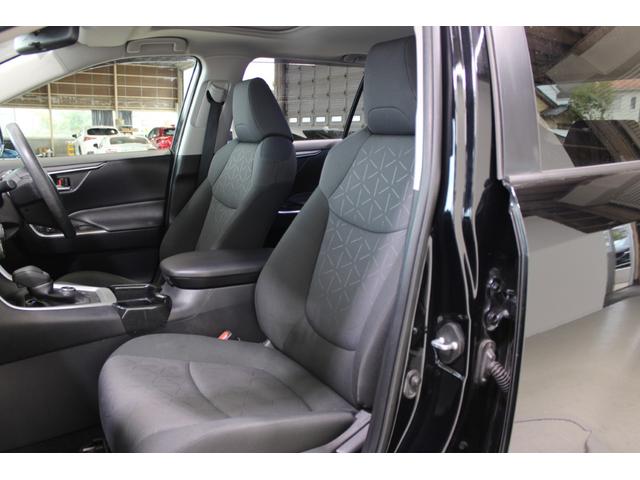 ＲＡＶ４ ハイブリッドＸ　サンルーフ／純正９インチナビ／地デジ／バックカメラ／レーダークルーズコントロール／ＬＥＤヘッドライト／フロントフォグライト／衝突軽減ブレーキ／純正１７インチＡＷ／ＥＴＣ／障害物センサー／電動格納ミラー（41枚目）