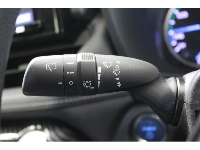 ＲＡＶ４ ハイブリッドＸ　サンルーフ／純正９インチナビ／地デジ／バックカメラ／レーダークルーズコントロール／ＬＥＤヘッドライト／フロントフォグライト／衝突軽減ブレーキ／純正１７インチＡＷ／ＥＴＣ／障害物センサー／電動格納ミラー（49枚目）