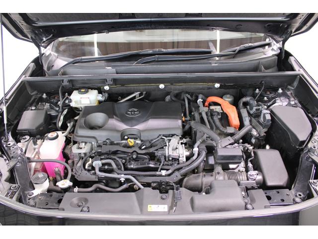 ＲＡＶ４ ハイブリッドＸ　サンルーフ／純正９インチナビ／地デジ／バックカメラ／レーダークルーズコントロール／ＬＥＤヘッドライト／フロントフォグライト／衝突軽減ブレーキ／純正１７インチＡＷ／ＥＴＣ／障害物センサー／電動格納ミラー（71枚目）