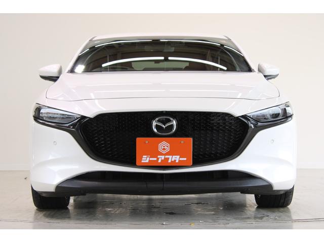 ＭＡＺＤＡ３ファストバック Ｘバーガンディ　セレクション　ＢＯＳＥサウンド／純正ナビ／地デジ／全周囲カメラ／温熱赤革シート／パドルシフト／レーダークルーズコントロール／ステアリングヒーター／ＢＳＭ／ＨＤＭＩ／ＵＳＢ接続／（8枚目）