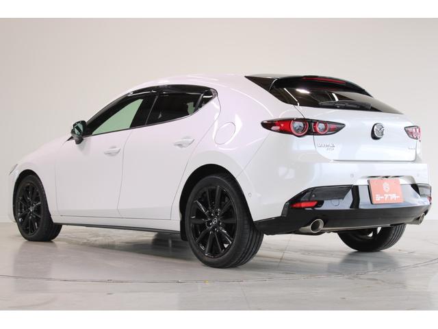 ＭＡＺＤＡ３ファストバック Ｘバーガンディ　セレクション　ＢＯＳＥサウンド／純正ナビ／地デジ／全周囲カメラ／温熱赤革シート／パドルシフト／レーダークルーズコントロール／ステアリングヒーター／ＢＳＭ／ＨＤＭＩ／ＵＳＢ接続／（11枚目）