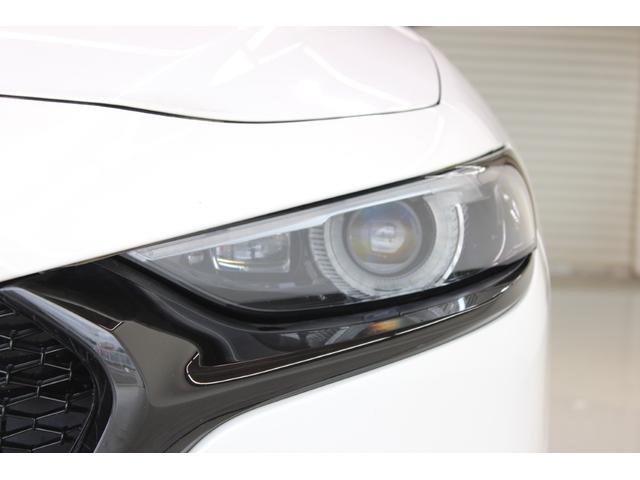 ＭＡＺＤＡ３ファストバック Ｘバーガンディ　セレクション　ＢＯＳＥサウンド／純正ナビ／地デジ／全周囲カメラ／温熱赤革シート／パドルシフト／レーダークルーズコントロール／ステアリングヒーター／ＢＳＭ／ＨＤＭＩ／ＵＳＢ接続／（16枚目）