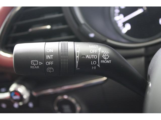 ＭＡＺＤＡ３ファストバック Ｘバーガンディ　セレクション　ＢＯＳＥサウンド／純正ナビ／地デジ／全周囲カメラ／温熱赤革シート／パドルシフト／レーダークルーズコントロール／ステアリングヒーター／ＢＳＭ／ＨＤＭＩ／ＵＳＢ接続／（49枚目）