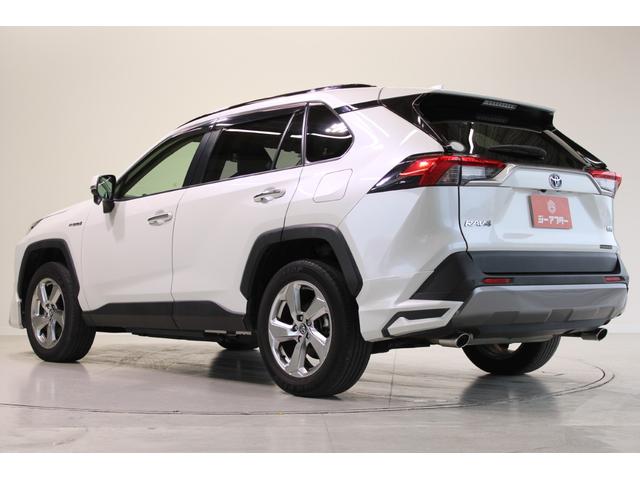 ＲＡＶ４ ハイブリッドＧ　モデリスタエアロ／純正９インチナビ／地デジ／バックカメラ／温熱白革シート／ステアリングヒーター／電動リアゲート／レーダークルーズコントロール／デジタルインナーミラー／ＥＴＣ２．０／パワーシート／ＬＥＤ（11枚目）