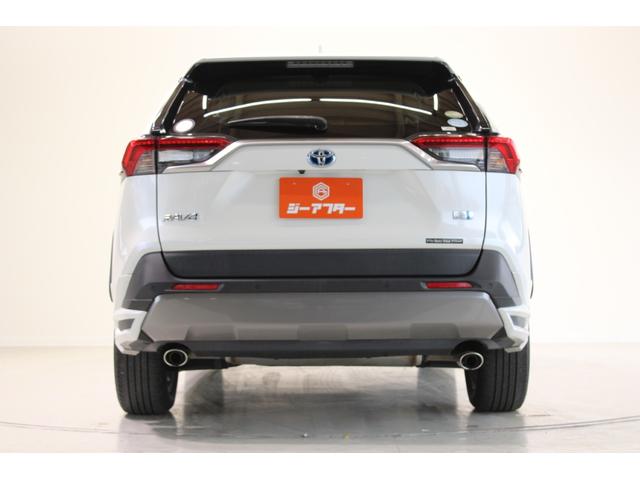 ＲＡＶ４ ハイブリッドＧ　モデリスタエアロ／純正９インチナビ／地デジ／バックカメラ／温熱白革シート／ステアリングヒーター／電動リアゲート／レーダークルーズコントロール／デジタルインナーミラー／ＥＴＣ２．０／パワーシート／ＬＥＤ（12枚目）