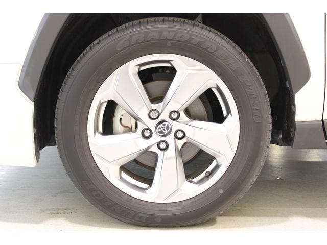 ＲＡＶ４ ハイブリッドＧ　モデリスタエアロ／純正９インチナビ／地デジ／バックカメラ／温熱白革シート／ステアリングヒーター／電動リアゲート／レーダークルーズコントロール／デジタルインナーミラー／ＥＴＣ２．０／パワーシート／ＬＥＤ（26枚目）