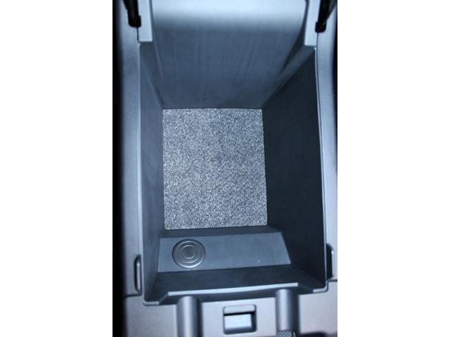 レヴォーグ ＧＴ　純正９型ナビ　フルセグＴＶ　バックカメラ　アイサイト　パドルシフト　シートヒーター　ＬＥＤヘッドライト　ビルトインＥＴＣ　純正１７ＡＷ　パワーシート　フォグライト　スマートキー　電動格納ミラー（64枚目）