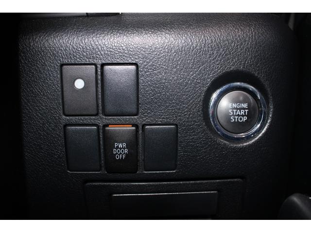 アルファード 2.5S 禁煙車 4WD 後席モニター 純正9型ナビ フルセグTV バックカメラ 電動スライドドア 7人乗り LEDヘッドライト ビルトインETC マニュアルモード付きAT アイドリングストップ(5枚目)