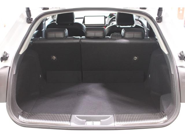 プリウス Z 禁煙車 4WD GRパフォーマンスPKG パノラマルーフ 12.3インチ純正ナビ 全周囲カメラ フルセグTV 温冷黒革シート パワーシート レーダークルーズコントロール 電動Rゲート ETC2.0(30枚目)
