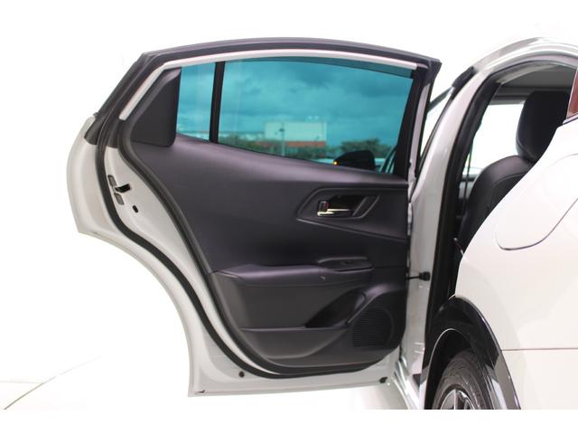 プリウス Z 禁煙車 4WD GRパフォーマンスPKG パノラマルーフ 12.3インチ純正ナビ 全周囲カメラ フルセグTV 温冷黒革シート パワーシート レーダークルーズコントロール 電動Rゲート ETC2.0(33枚目)