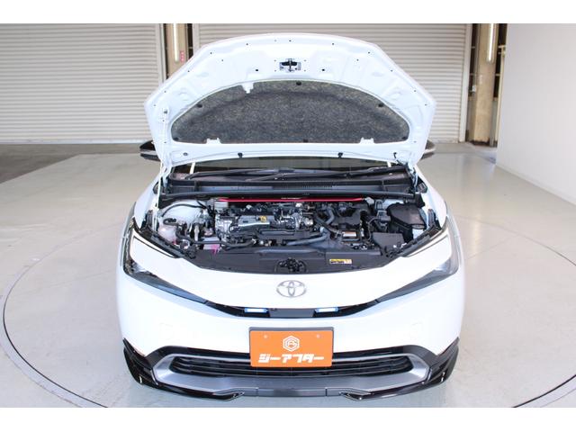プリウス Z 禁煙車 4WD GRパフォーマンスPKG パノラマルーフ 12.3インチ純正ナビ 全周囲カメラ フルセグTV 温冷黒革シート パワーシート レーダークルーズコントロール 電動Rゲート ETC2.0(73枚目)