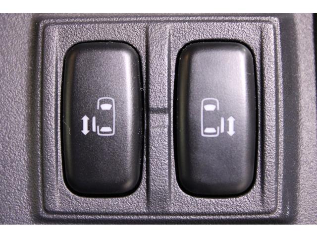 MITSUBISHI DELICA D:5 ACTIVE GEAR