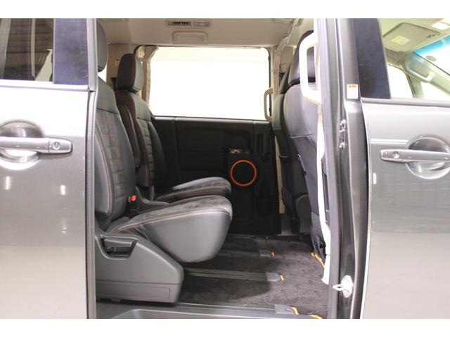 MITSUBISHI DELICA D:5 ACTIVE GEAR