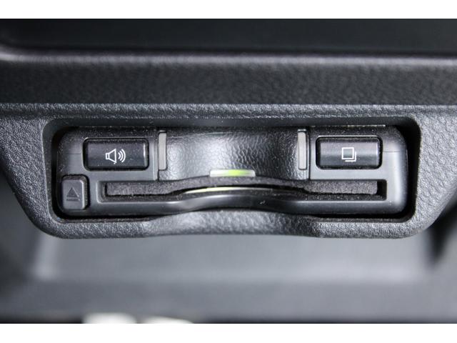 レヴォーグ ＳＴＩスポーツ　ＥＸ　禁煙車　アイサイトＸテクノロジー　純正１１．６インチナビ　フロントサイドバックカメラ　フルセグＴＶ　レーダークルーズコントロール　衝突軽減ブレーキ　温熱赤黒革シート　メモリー付きパワーシート　ＬＥＤ（5枚目）