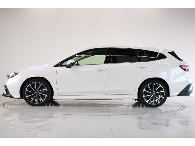 レヴォーグ ＳＴＩスポーツ　ＥＸ　禁煙車　アイサイトＸテクノロジー　純正１１．６インチナビ　フロントサイドバックカメラ　フルセグＴＶ　レーダークルーズコントロール　衝突軽減ブレーキ　温熱赤黒革シート　メモリー付きパワーシート　ＬＥＤ（10枚目）