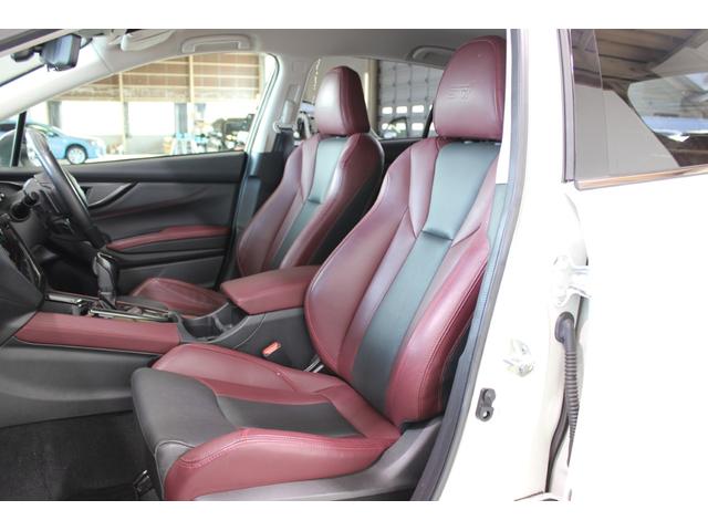 レヴォーグ ＳＴＩスポーツ　ＥＸ　禁煙車　アイサイトＸテクノロジー　純正１１．６インチナビ　フロントサイドバックカメラ　フルセグＴＶ　レーダークルーズコントロール　衝突軽減ブレーキ　温熱赤黒革シート　メモリー付きパワーシート　ＬＥＤ（42枚目）