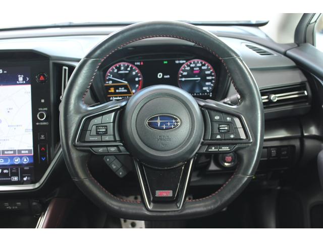 レヴォーグ ＳＴＩスポーツ　ＥＸ　禁煙車　アイサイトＸテクノロジー　純正１１．６インチナビ　フロントサイドバックカメラ　フルセグＴＶ　レーダークルーズコントロール　衝突軽減ブレーキ　温熱赤黒革シート　メモリー付きパワーシート　ＬＥＤ（44枚目）