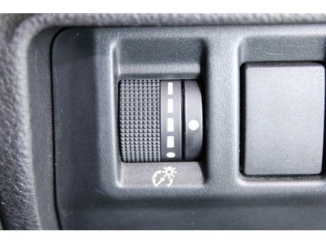 レヴォーグ ＳＴＩスポーツ　ＥＸ　禁煙車　アイサイトＸテクノロジー　純正１１．６インチナビ　フロントサイドバックカメラ　フルセグＴＶ　レーダークルーズコントロール　衝突軽減ブレーキ　温熱赤黒革シート　メモリー付きパワーシート　ＬＥＤ（57枚目）