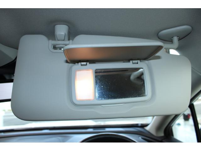 レヴォーグ ＳＴＩスポーツ　ＥＸ　禁煙車　アイサイトＸテクノロジー　純正１１．６インチナビ　フロントサイドバックカメラ　フルセグＴＶ　レーダークルーズコントロール　衝突軽減ブレーキ　温熱赤黒革シート　メモリー付きパワーシート　ＬＥＤ（70枚目）