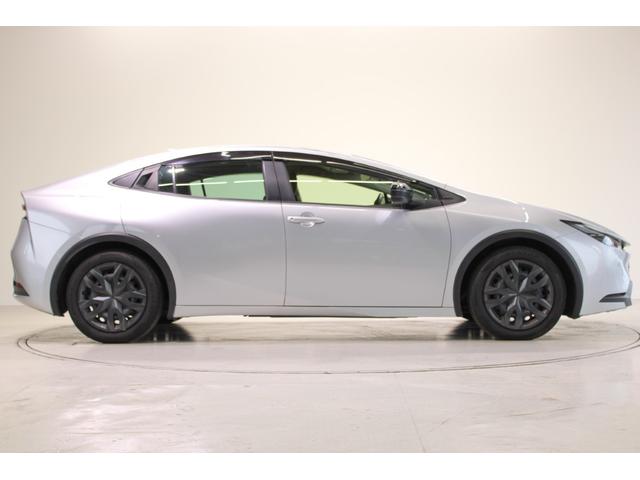 プリウス X 禁煙車 純正8インチナビ フルセグTV バックカメラ レーダークルーズコントロール ビルトインETC2.0 ブラインドスポットモニター 衝突軽減ブレーキ クリアランスソナー LEDヘッドライト(15枚目)