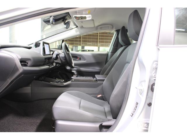 プリウス X 禁煙車 純正8インチナビ フルセグTV バックカメラ レーダークルーズコントロール ビルトインETC2.0 ブラインドスポットモニター 衝突軽減ブレーキ クリアランスソナー LEDヘッドライト(41枚目)