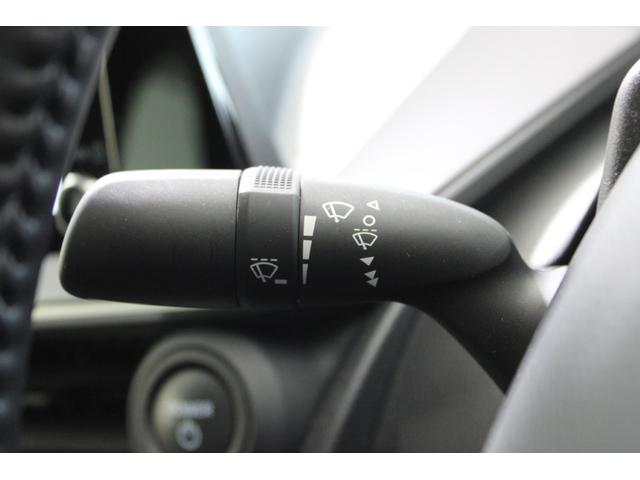 プリウス X 禁煙車 純正8インチナビ フルセグTV バックカメラ レーダークルーズコントロール ビルトインETC2.0 ブラインドスポットモニター 衝突軽減ブレーキ クリアランスソナー LEDヘッドライト(51枚目)