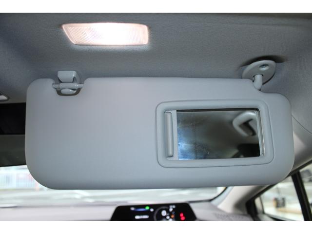 プリウス X 禁煙車 純正8インチナビ フルセグTV バックカメラ レーダークルーズコントロール ビルトインETC2.0 ブラインドスポットモニター 衝突軽減ブレーキ クリアランスソナー LEDヘッドライト(66枚目)