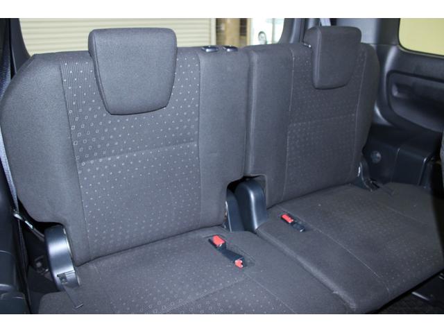 ノア Ｇ　ワンオーナー　禁煙車　純正９インチナビ（ナビ確認中）　純正後席モニター　バックカメラ　フルセグＴＶ　両側電動スライドドア　オートクルーズコントロール　ＥＴＣ　オートハイビーム　レーンキープ（40枚目）