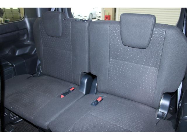 ノア Ｇ　ワンオーナー　禁煙車　純正９インチナビ（ナビ確認中）　純正後席モニター　バックカメラ　フルセグＴＶ　両側電動スライドドア　オートクルーズコントロール　ＥＴＣ　オートハイビーム　レーンキープ（43枚目）