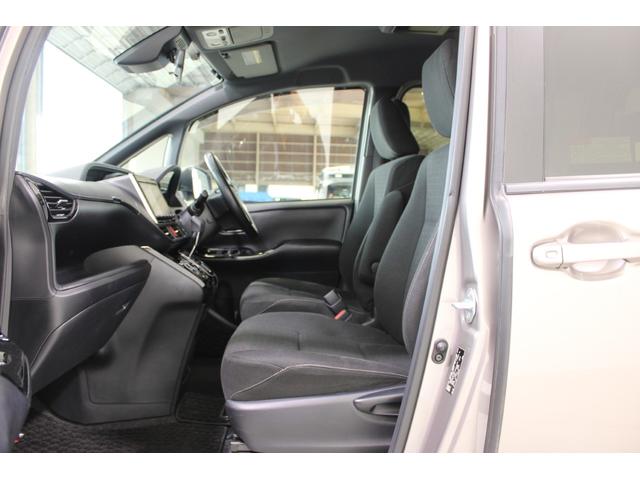 ノア Ｇ　ワンオーナー　禁煙車　純正９インチナビ（ナビ確認中）　純正後席モニター　バックカメラ　フルセグＴＶ　両側電動スライドドア　オートクルーズコントロール　ＥＴＣ　オートハイビーム　レーンキープ（44枚目）