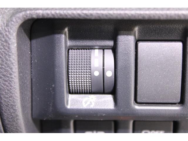 フォレスター アドバンス　禁煙車　４ＷＤ　純正ナビ　バック・サイド・フロントカメラ　メモリー付きパワーシート　シートヒーター　ステアリングヒーター　アイサイト　パドルシフト　デジタルインナーミラー　ビルトインＥＴＣ（55枚目）