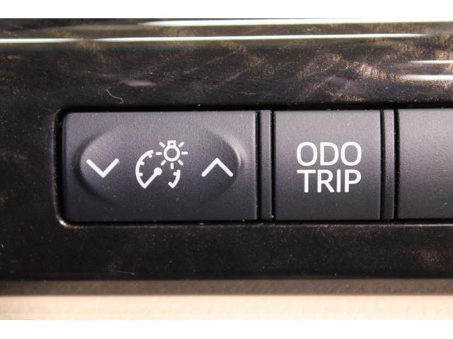 アルファードハイブリッド X 禁煙車 純正8型ナビ フルセグTV 両側電動スライドドア ビルトインETC オートクルーズコントロール  CDプレイヤー 木目調ステアリングホイール バックカメラ 電動格納ミラー クリアランスソナー(61枚目)