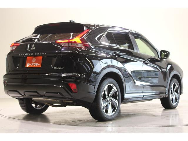 エクリプスクロスＰＨＥＶ Ｐ　禁煙車　スマホ連動純正ナビ　アラウンドビューモニター　フルセグＴＶ　レーダークルーズコントロール　シートヒーター　ステアリングヒーター　ＡＣ１００Ｖ電源　ＬＥＤヘッドライト　パワーシート　ＥＴＣ（13枚目）