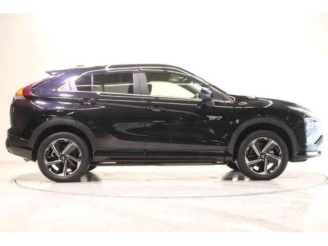 エクリプスクロスＰＨＥＶ Ｐ　禁煙車　スマホ連動純正ナビ　アラウンドビューモニター　フルセグＴＶ　レーダークルーズコントロール　シートヒーター　ステアリングヒーター　ＡＣ１００Ｖ電源　ＬＥＤヘッドライト　パワーシート　ＥＴＣ（14枚目）