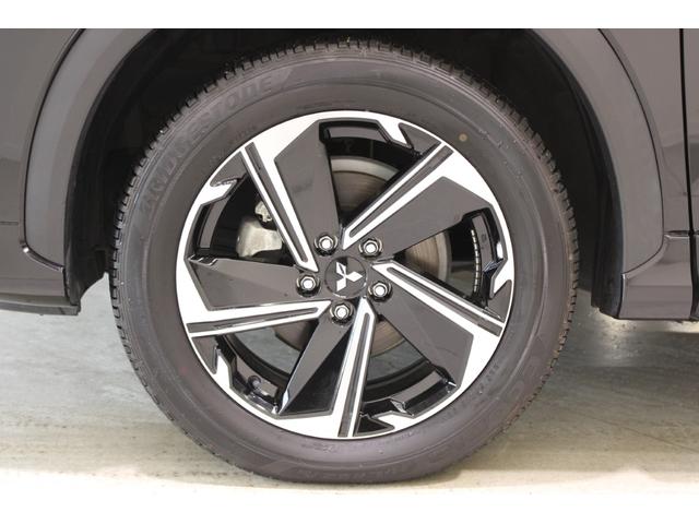 エクリプスクロスＰＨＥＶ Ｐ　禁煙車　スマホ連動純正ナビ　アラウンドビューモニター　フルセグＴＶ　レーダークルーズコントロール　シートヒーター　ステアリングヒーター　ＡＣ１００Ｖ電源　ＬＥＤヘッドライト　パワーシート　ＥＴＣ（26枚目）