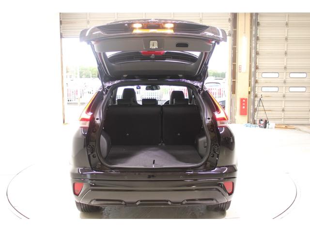 エクリプスクロスＰＨＥＶ Ｐ　禁煙車　スマホ連動純正ナビ　アラウンドビューモニター　フルセグＴＶ　レーダークルーズコントロール　シートヒーター　ステアリングヒーター　ＡＣ１００Ｖ電源　ＬＥＤヘッドライト　パワーシート　ＥＴＣ（29枚目）