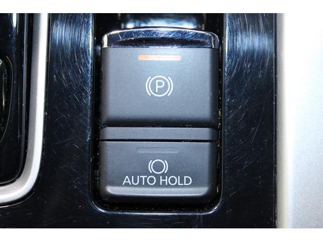 エクリプスクロスＰＨＥＶ Ｐ　禁煙車　スマホ連動純正ナビ　アラウンドビューモニター　フルセグＴＶ　レーダークルーズコントロール　シートヒーター　ステアリングヒーター　ＡＣ１００Ｖ電源　ＬＥＤヘッドライト　パワーシート　ＥＴＣ（65枚目）