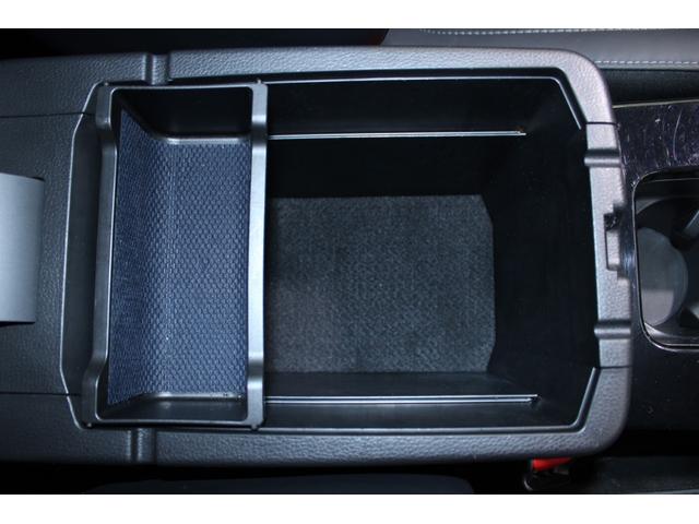 エクリプスクロスＰＨＥＶ Ｐ　禁煙車　スマホ連動純正ナビ　アラウンドビューモニター　フルセグＴＶ　レーダークルーズコントロール　シートヒーター　ステアリングヒーター　ＡＣ１００Ｖ電源　ＬＥＤヘッドライト　パワーシート　ＥＴＣ（70枚目）