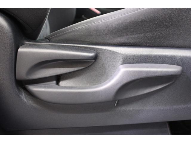 アルファード 2.5S 禁煙車 純正OPナビ フルセグTV 両側電動スライドドア バックカメラ レーダークルーズコントロール LEDヘッドライト ETC 純正18インチアルミホイール 革巻きステアリングホイール フォグライト(54枚目)