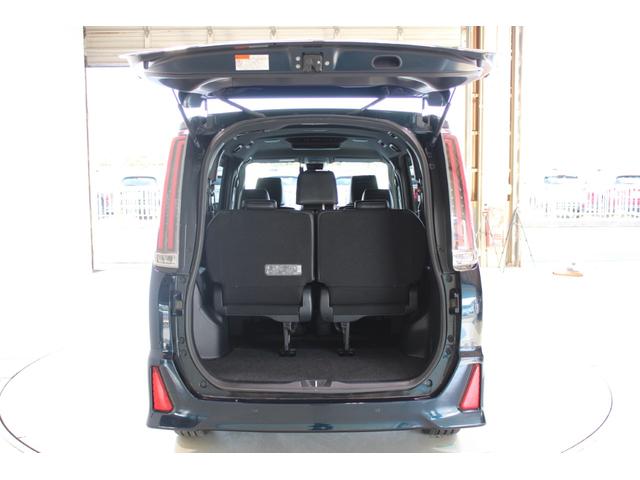 ノア Si ダブルバイビーII 禁煙車 純正10インチナビ 純正12.1インチ後席モニター バックカメラ クルーズコントロール ファブリックコンビシート 両側電動スライドドア 衝突軽減ブレーキ LEDヘッドライト(32枚目)