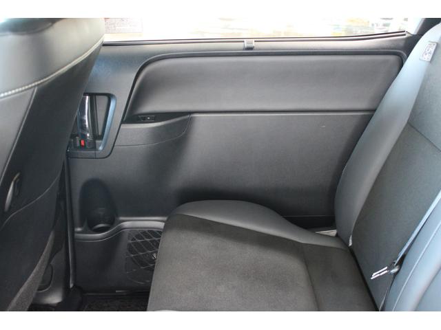 ノア Si ダブルバイビーII 禁煙車 純正10インチナビ 純正12.1インチ後席モニター バックカメラ クルーズコントロール ファブリックコンビシート 両側電動スライドドア 衝突軽減ブレーキ LEDヘッドライト(35枚目)