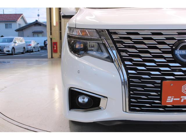 エルグランド 250ハイウェイスターS 禁煙車 純正OPナビ フルセグTV バックカメラ OP両側電動スライドドア レーダークルーズコントロール LEDヘッドライト ETC 純正18インチAW 衝突軽減ブレーキ Rゲートオートクローザー(17枚目)