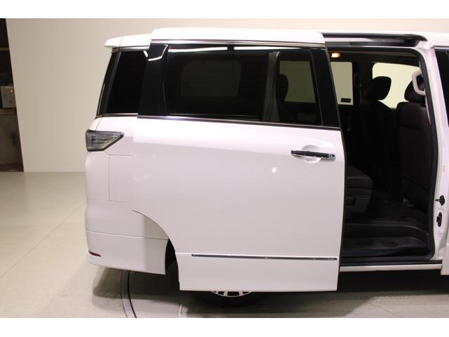 エルグランド 250ハイウェイスターS 禁煙車 純正OPナビ フルセグTV バックカメラ OP両側電動スライドドア レーダークルーズコントロール LEDヘッドライト ETC 純正18インチAW 衝突軽減ブレーキ Rゲートオートクローザー(29枚目)