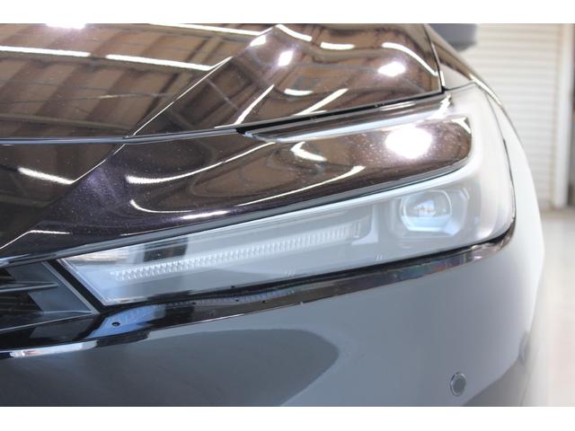 プリウス Ｕ　禁煙車　モデリスタエアロ　シグネチャーイルミ　純正８型ディスプレイ　全周囲カメラ　フルセグＴＶ　トヨタセーフティセンス　ブラインドスポットモニター　前席シートヒーター　ステアリングヒーター（16枚目）