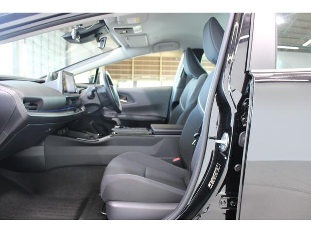 プリウス Ｕ　禁煙車　モデリスタエアロ　シグネチャーイルミ　純正８型ディスプレイ　全周囲カメラ　フルセグＴＶ　トヨタセーフティセンス　ブラインドスポットモニター　前席シートヒーター　ステアリングヒーター（40枚目）