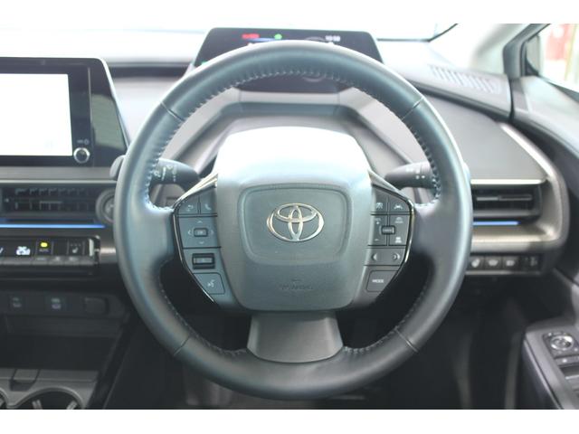 プリウス Ｕ　禁煙車　モデリスタエアロ　シグネチャーイルミ　純正８型ディスプレイ　全周囲カメラ　フルセグＴＶ　トヨタセーフティセンス　ブラインドスポットモニター　前席シートヒーター　ステアリングヒーター（43枚目）