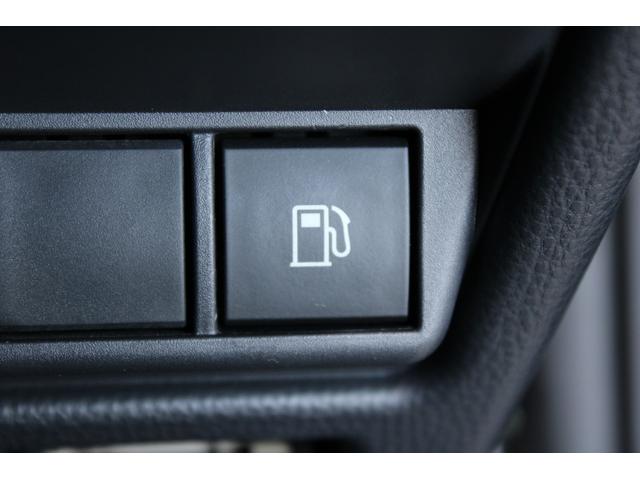 プリウス Ｕ　禁煙車　モデリスタエアロ　シグネチャーイルミ　純正８型ディスプレイ　全周囲カメラ　フルセグＴＶ　トヨタセーフティセンス　ブラインドスポットモニター　前席シートヒーター　ステアリングヒーター（54枚目）