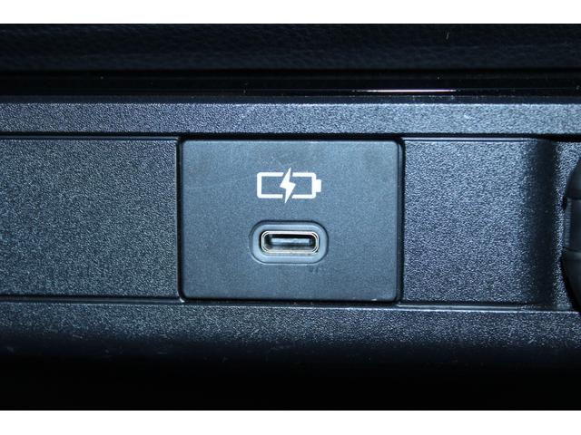 プリウス Ｕ　禁煙車　モデリスタエアロ　シグネチャーイルミ　純正８型ディスプレイ　全周囲カメラ　フルセグＴＶ　トヨタセーフティセンス　ブラインドスポットモニター　前席シートヒーター　ステアリングヒーター（64枚目）